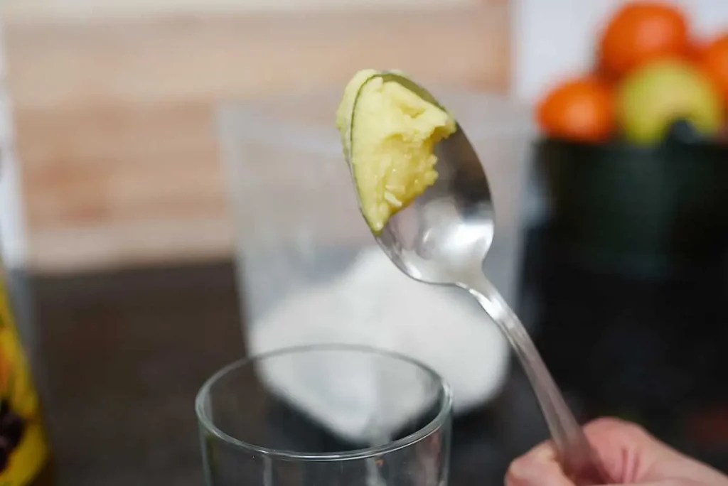 Lijm bokalen verwijderen met baking soda